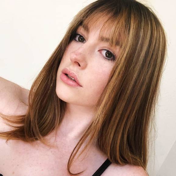 Meet your Posher, Keely - Picture 1 of 1